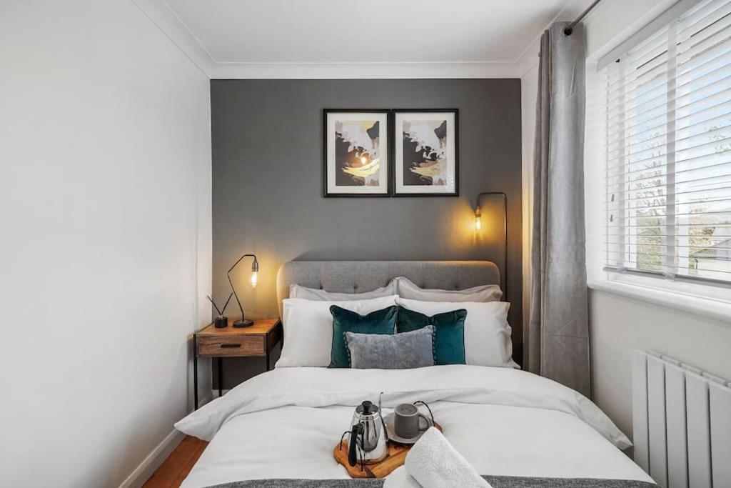 Stylish Maisonette Near The Heath With Free Parking & Wi-Fi Maidstone Esterno foto